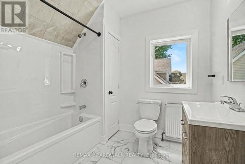 683 Principale Street, Casselman, ON - Indoor Photo Showing Bathroom