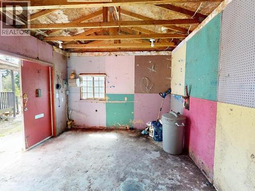17-9298 Williams Rd, Powell River, BC - Indoor Photo Showing Basement