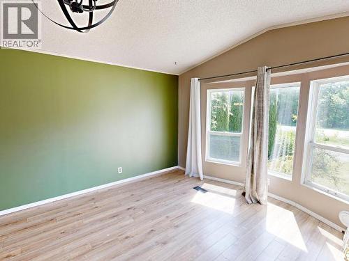 17-9298 Williams Rd, Powell River, BC - Indoor Photo Showing Other Room
