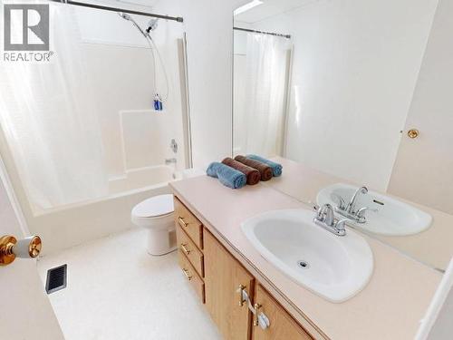 17-9298 Williams Rd, Powell River, BC - Indoor Photo Showing Bathroom