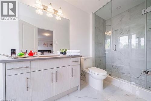 11 Davinci Boulevard, Hamilton, ON - Indoor Photo Showing Bathroom