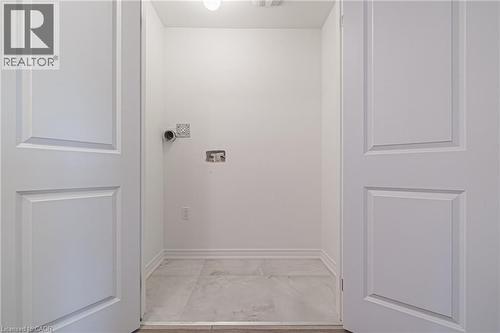 11 Davinci Boulevard, Hamilton, ON -  Photo Showing Other Room