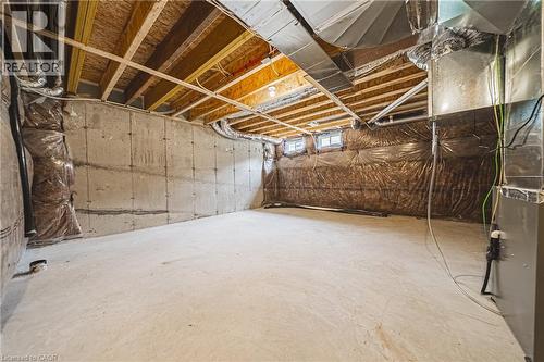 11 Davinci Boulevard, Hamilton, ON - Indoor Photo Showing Basement