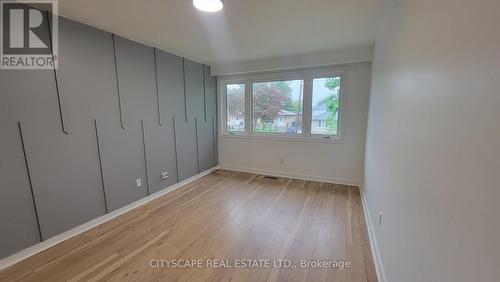 3450 Ellengale Drive, Mississauga, ON - Indoor Photo Showing Other Room