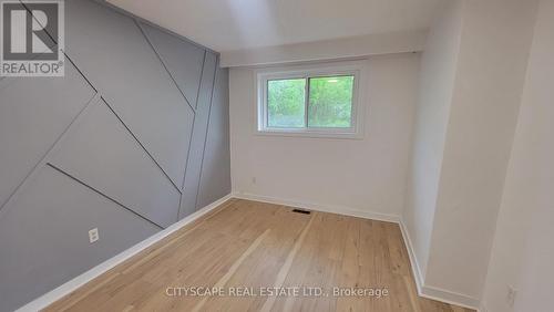3450 Ellengale Drive, Mississauga, ON - Indoor Photo Showing Other Room