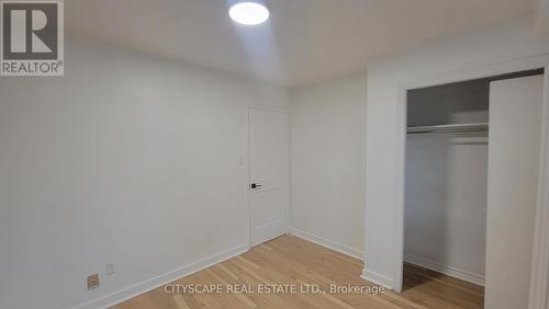 3450 Ellengale Drive, Mississauga, ON - Indoor Photo Showing Other Room
