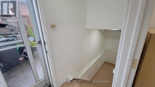 3450 Ellengale Drive, Mississauga, ON - Indoor