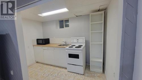 3450 Ellengale Drive, Mississauga, ON - Indoor