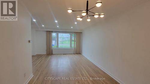 3450 Ellengale Drive, Mississauga, ON - Indoor Photo Showing Other Room