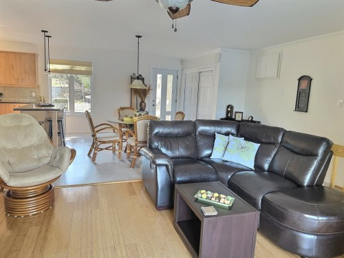 Salon - 1190 Ch. Des Cèdres, Rouyn-Noranda, QC - Indoor Photo Showing Living Room
