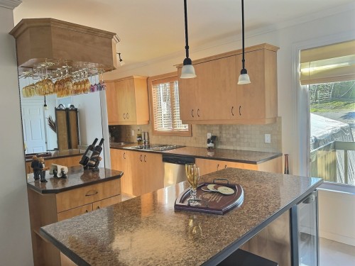 Cuisine - 1190 Ch. Des Cèdres, Rouyn-Noranda, QC - Indoor Photo Showing Kitchen