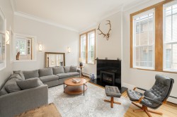 Salon - 