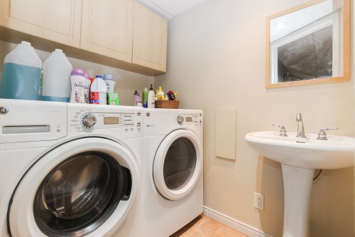 Laundry - 928 Rue D'Antin, Repentigny (Repentigny), QC - Indoor Photo Showing Laundry Room