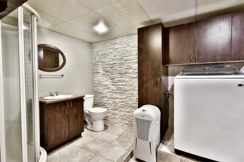 Bathroom - 1092 Av. Des Capucines, Saint-Jérôme, QC - Indoor Photo Showing Other Room