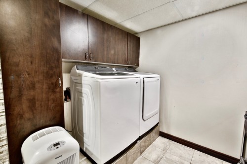 Bathroom - 1092 Av. Des Capucines, Saint-Jérôme, QC - Indoor Photo Showing Laundry Room