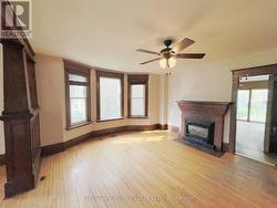Family Room - 