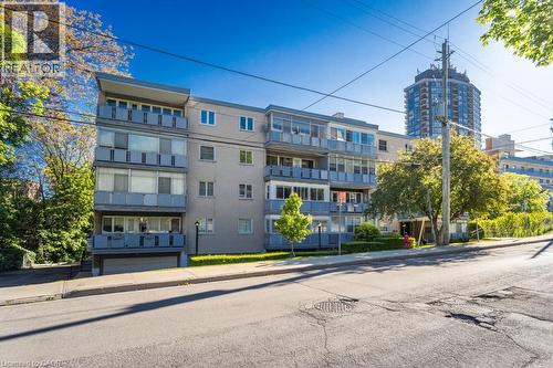 107 ST. JOSEPH'S Drive Unit# 404  Hamilton, ON L8N 2G1
