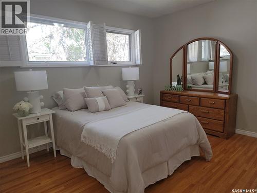 1502 Early Drive, Saskatoon, SK - Indoor Photo Showing Bedroom