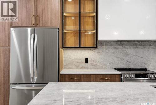 317 11Th Street, Saskatoon, SK - Indoor Photo Showing Kitchen