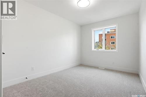 317 11Th Street, Saskatoon, SK - Indoor Photo Showing Other Room