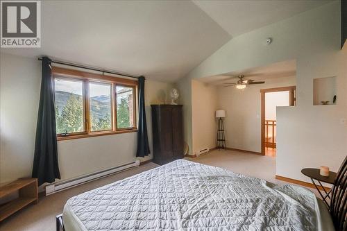 3630 Mountain View Road, Bonnington, BC - Indoor Photo Showing Bedroom