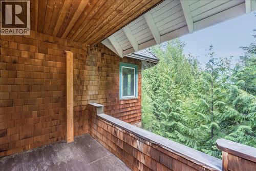 3630 Mountain View Road, Bonnington, BC - Outdoor With Exterior