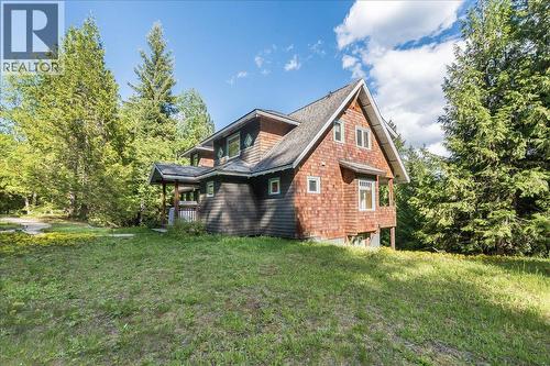 3630 Mountain View Road, Bonnington, BC - Outdoor