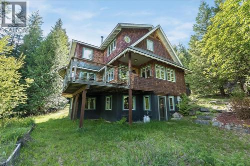 3630 Mountain View Road, Bonnington, BC - Outdoor
