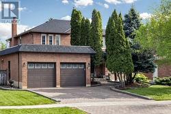96 BOURBON STREET Vaughan, ON L4L 6Y3