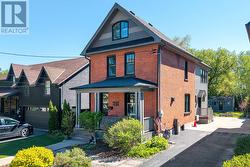 213 BIRCH STREET Collingwood, ON L9Y 2V5