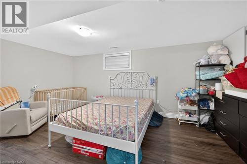 1 Sandringham Avenue, Hamilton, ON - Indoor Photo Showing Bedroom