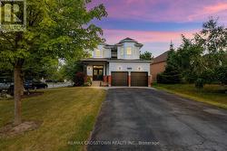 11 KENSINGTON TRAIL Barrie, ON L4N 0K5