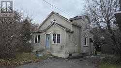 651 Wallace TER Sault Ste. Marie, ON P6C 1M1