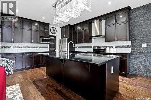 4714 E Green Apple Drive, Regina, SK - Indoor Photo Showing Kitchen With Upgraded Kitchen