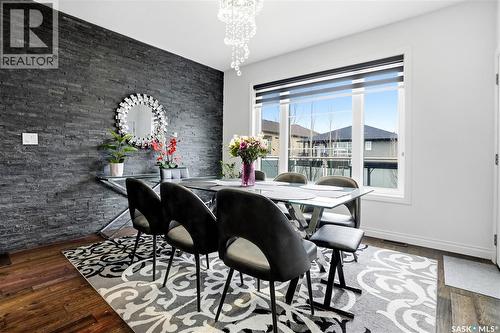 4714 E Green Apple Drive, Regina, SK - Indoor Photo Showing Dining Room