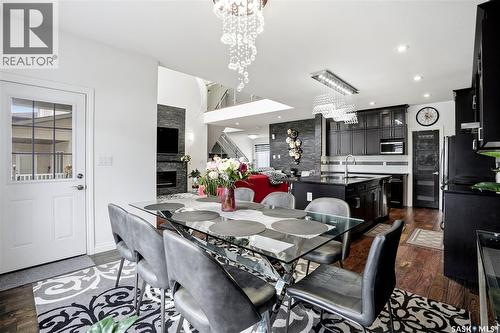 4714 E Green Apple Drive, Regina, SK - Indoor Photo Showing Dining Room