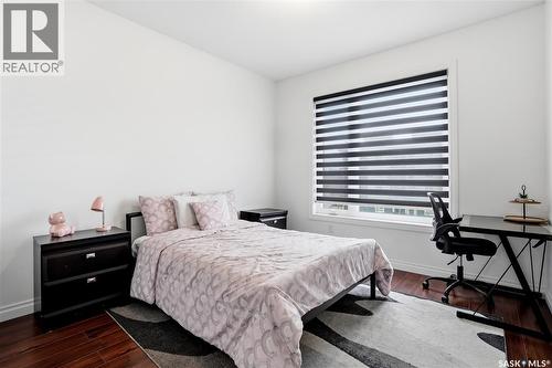 4714 E Green Apple Drive, Regina, SK - Indoor Photo Showing Bedroom