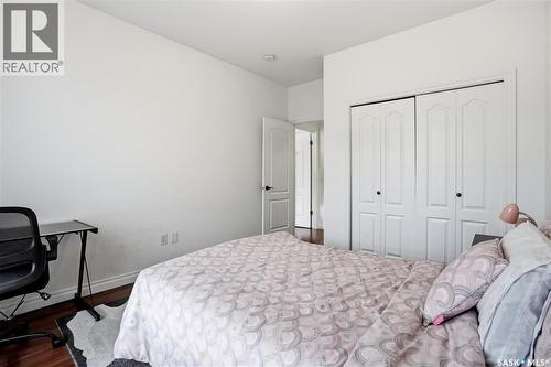 4714 E Green Apple Drive, Regina, SK - Indoor Photo Showing Bedroom