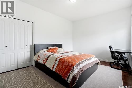 4714 E Green Apple Drive, Regina, SK - Indoor Photo Showing Bedroom