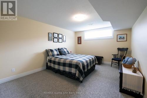49 Mcintosh Crescent, Quinte West (Murray Ward), ON - Indoor Photo Showing Bedroom