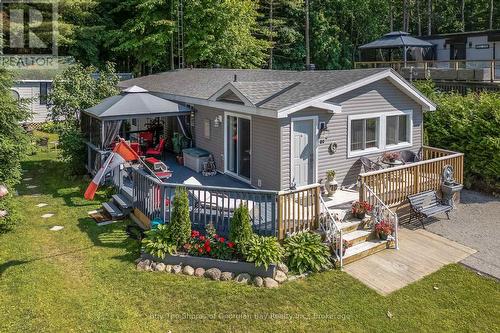 89 Andrew Drive, Tiny, ON - Outdoor With Deck Patio Veranda