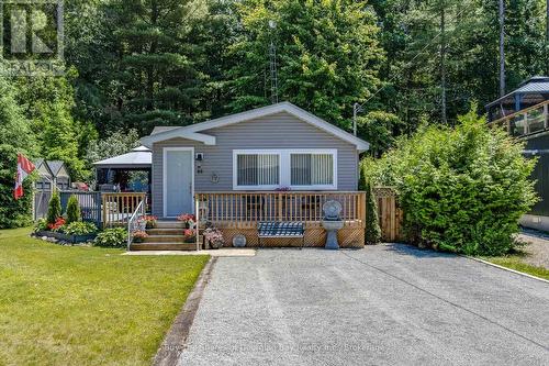 89 Andrew Drive, Tiny, ON - Outdoor With Deck Patio Veranda