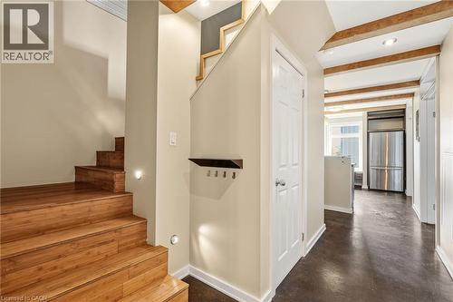 192 Catharine Street S, Hamilton, ON - Indoor Photo Showing Other Room