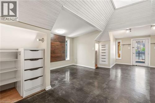 192 Catharine Street S, Hamilton, ON - Indoor Photo Showing Other Room