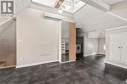 192 Catharine Street S, Hamilton, ON - Indoor Photo Showing Other Room