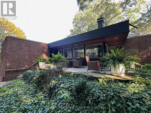 1379 Clarkson Road N, Mississauga, ON - Outdoor