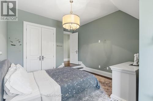 36 Veronica Drive, Mississauga, ON - Indoor Photo Showing Bedroom