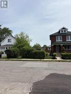 190 MCALPINE AVENUE S Welland (Lincoln/Crowland), ON L3B 1T6