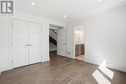 17 Maple Trail, Puslinch, ON - Indoor Photo Showing Other Room