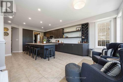 303 Cachet Boulevard, Whitby, ON - Indoor